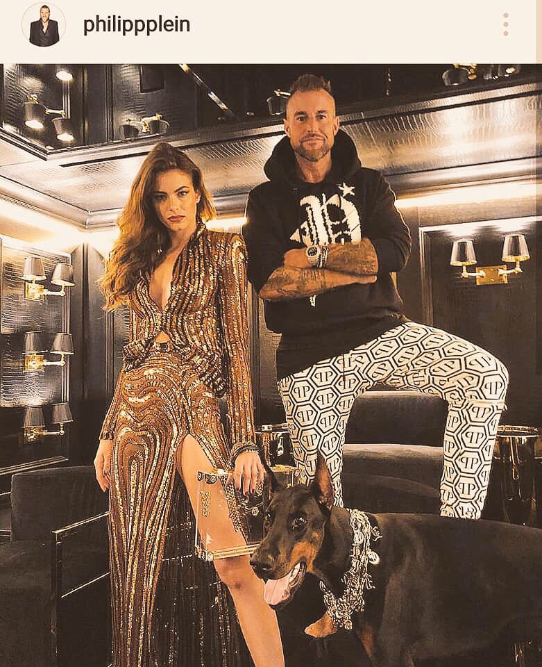 jagerhohle's tweet photo. Good news !
We will soon be able to see Doberman on TV !! 📺 
Philipp Plein chose à French Doberman for his future advertising.
#DobermannClubDeFrance 🇫🇷
#clubdobe #Doberman #doberlove #dobermann https://t.co/vpbJxOCqFl