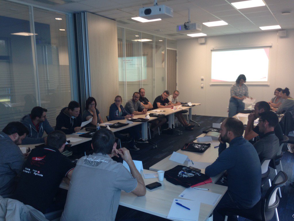 Début du séminaire de la nouvelle équipe <a href="/JeunesAgri49/">JeunesAgriculteurs49</a> aux locaux de la <a href="/bpgrandouest/">Banque Populaire Grand Ouest</a>