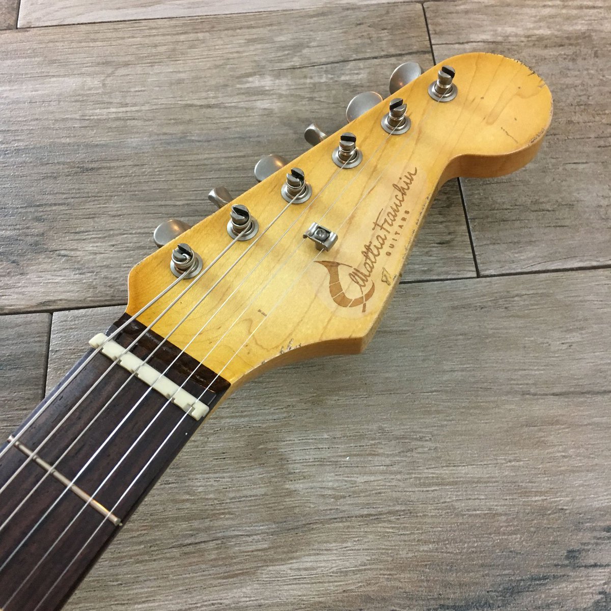 franchinguitars's tweet photo. New! Classic Relic Mercury guitar in stock! #mattiafranchinguitars #fiestared #stratocaster #strat #guitar #fiestaredstrat #redguitar #relic #aged #agedguitar #agedguitars #redalder #nitro #customguitar #customshop #madeinitaly https://t.co/BJXUxczM7l