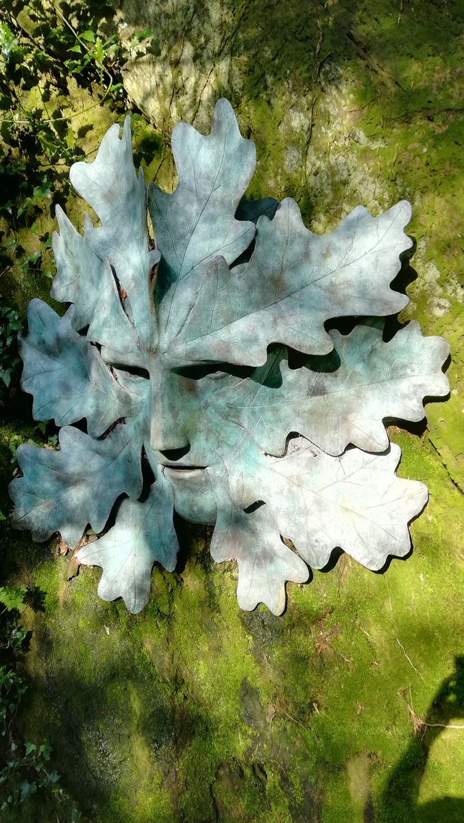 Loving the #GreenMan as he's bathed in sun beams. 

#Antony #WoodlandGarden #TimShaw #Contemporary #sculpture #Cornwall #ILoveCornwall #VisitCornwall