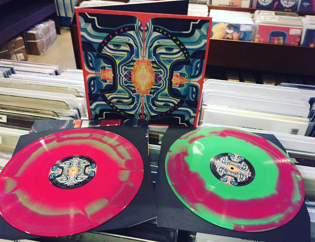 kone golf Rød dato Concerto Recordstore on Twitter: "Out now: Tash Sultana #FlowState in this  very special edition. Triple gatefold cover , mint &amp; pink swirl color  vinyl and poster + booklet. #tashsultana https://t.co/tx8TEWLUGO" / Twitter