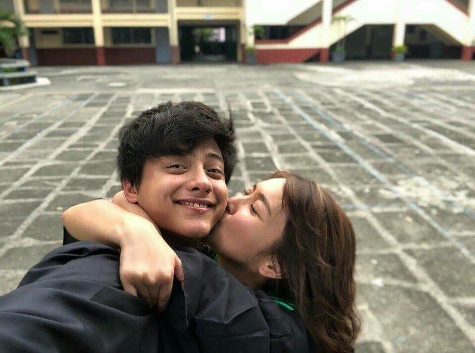 callmemichaaa's tweet photo. happy 7th!!!!!!! 💙💙💙💙💙💙💙💙💙💙💙💙💙💙💙💙💙💙💙 https://t.co/fwyuF9RRC0