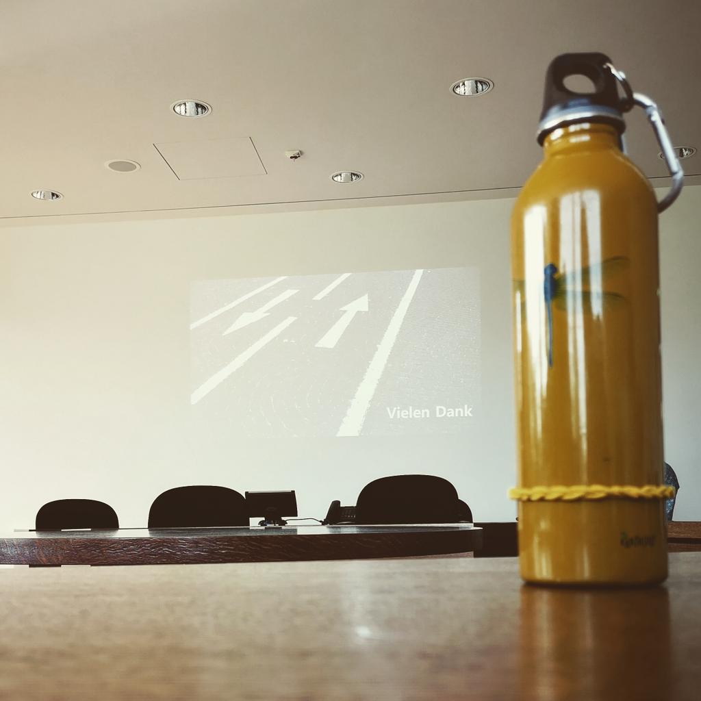 aluberlin's tweet photo. Hallo @FHPotsdam wir sind hier vom @iFutur um den Endpräsentationen vom #futuremobilitylab zu lauschen. https://t.co/xBQY9CfzTS