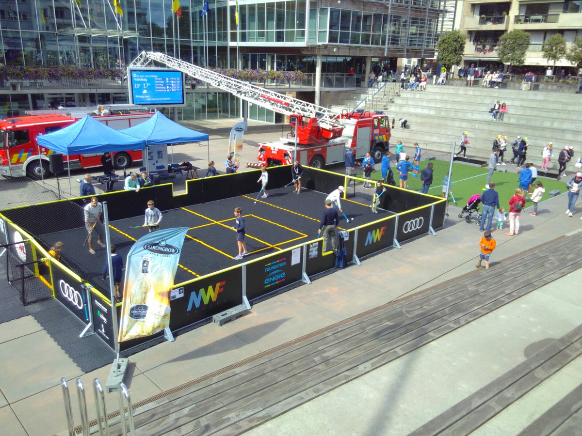 Bericht aan alle U14 &amp; U16 Streethockey fans: schrijf je snel in voor de voorrondes van het Streethockey kampioenschap in <a href="/stadlokeren/">Stad Lokeren</a> (9/09) of die in <a href="/StadMechelen/">Stad Mechelen</a> (16/09)! bit.ly/2NgCzmG 
#streethockey @hockeybe