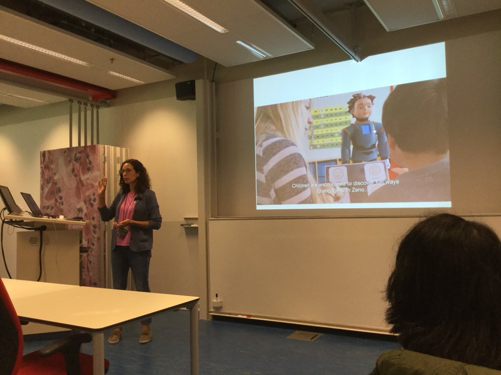 AlmaSchaafstal's tweet image. Augmenting people with robots to enable behavior change for the good. @evers_vanessa. #interactiontechnology @UTwente. So important and relevant!