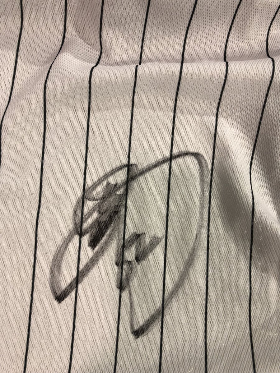 Tanaka Hideaki tweet media