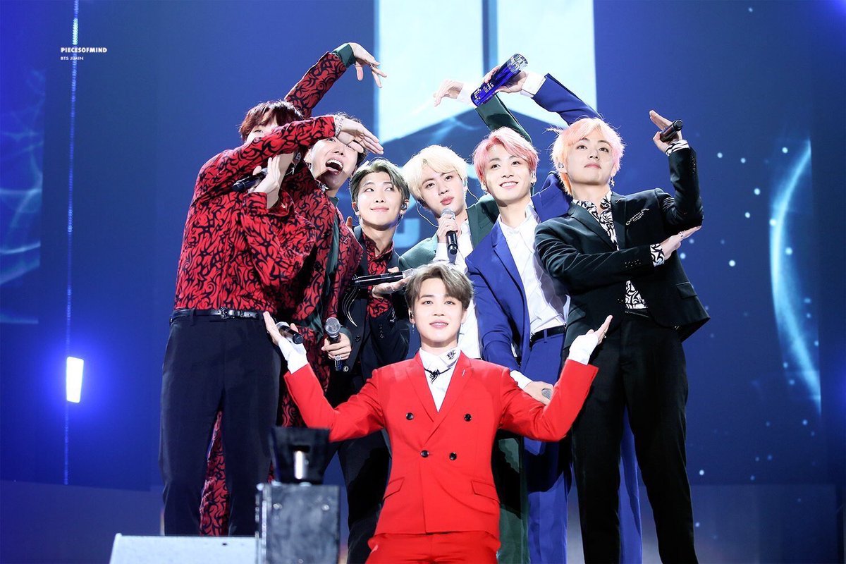 __StillWithJK's tweet image. 🐰 大学1年生⋆99line ⋆九州住み⋆ヨジャ

🐰 グクよりのオールペン💛

🐰 グクミンシッパー(結局どの組み合わせもすき)

🐰 初心者army🔰

人見知りな性格ですがよかったら絡んでください🌼同lineも同担も誰でも大歓迎〜リプ待ってます🙏
#ARMYさんと繋がりたい
#RTしてくれたARMYさん全員フォロー