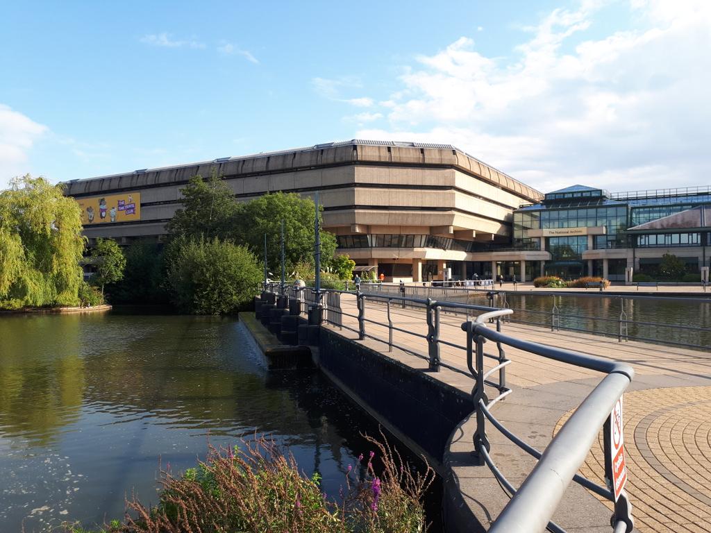 AislingNiC's tweet photo. Delighted to be at the Archives and AI event at @UkNatArchives so far An Post have even got a mention! Fascinating beginning from Full Fact and the Department for Transport https://t.co/DczWCpuyq2
