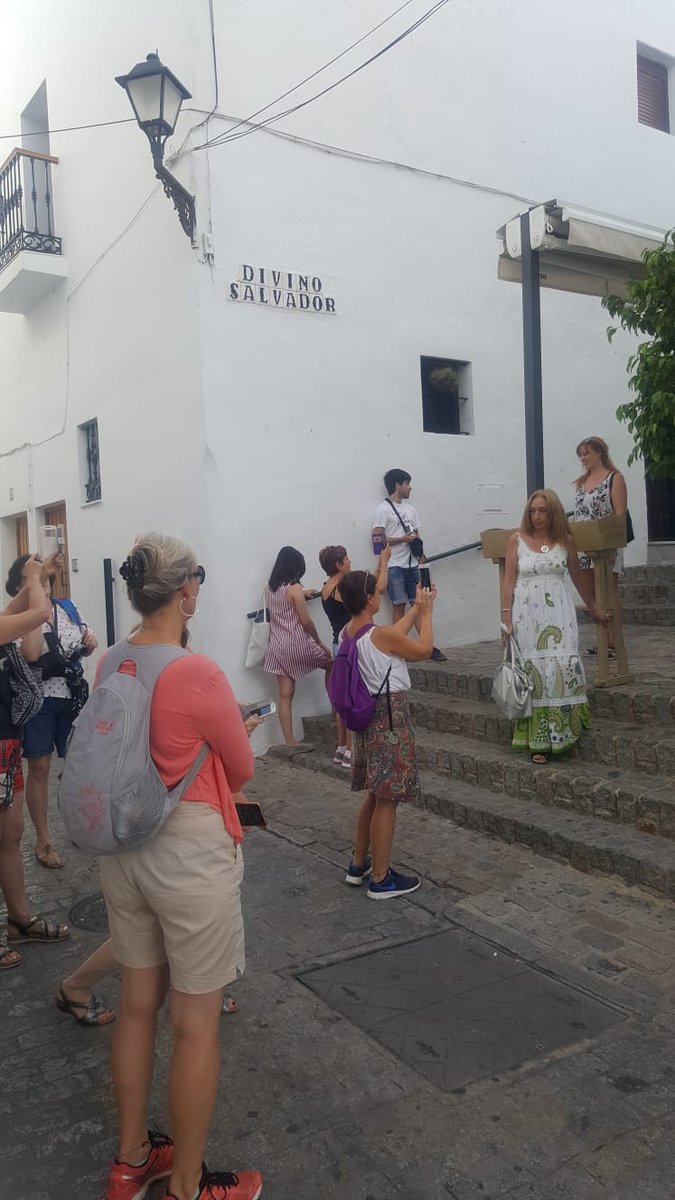 BCIncoming's tweet photo. El Pueblo que  se escondía detrás de esas dos fotografía era VEJER!! ¿Lo pusimos fácil, verdad?🤔🧐 #BCI #VejerdelaFrontera @TurismoVejer1 #PueblosBlancos https://t.co/QZR8JJk3s5