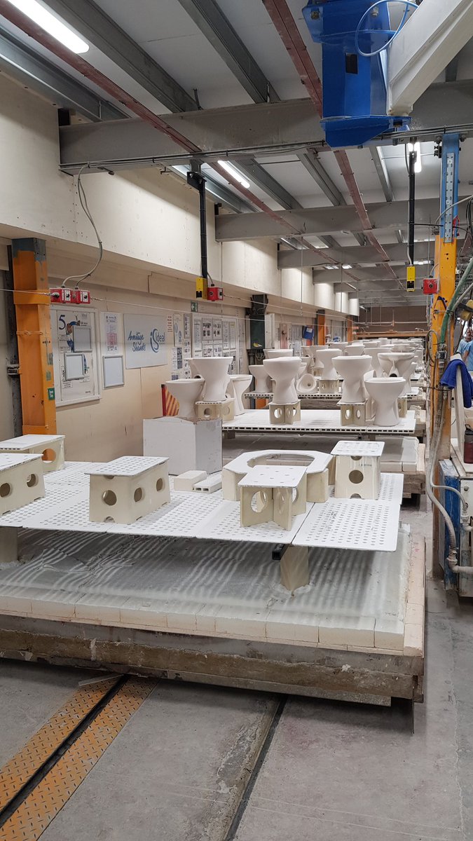GasSafePete's tweet photo. @CanetisTech @IdealStandardUK Some more images of the @IdealStandardUK factory tour #installerinsight π½πΏππ¦π§ https://t.co/j15eJEHBmX