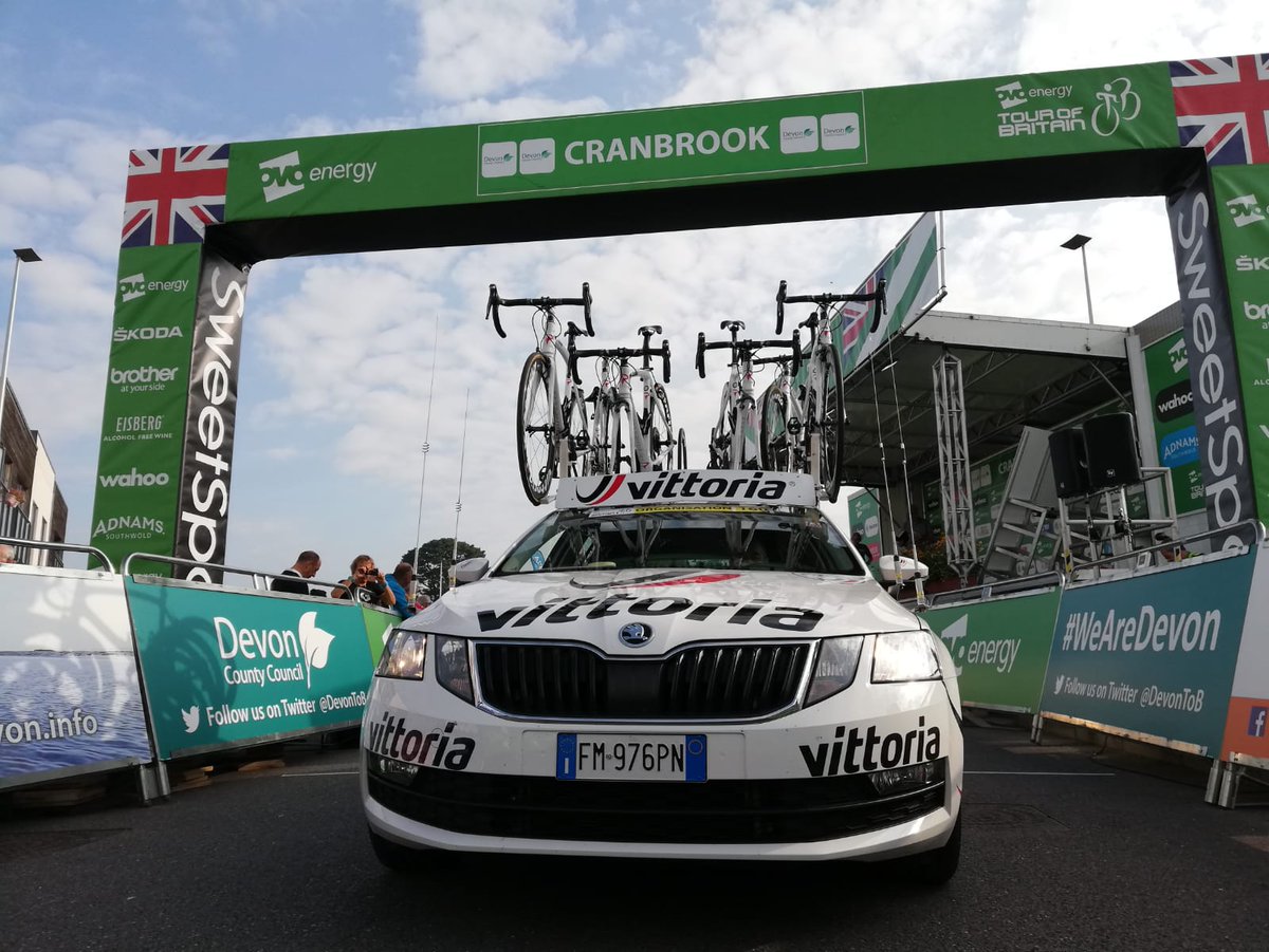 vittoriatyres's tweet photo. #VittoriaServizioCorse again on the road @TourofBritain
Supporting cyclists and cycling in the world #BehindCyclists #NoCompromise
Video #VittoriaServizioCorse:
https://t.co/eLFSEadI65 https://t.co/WYTBI8mebW