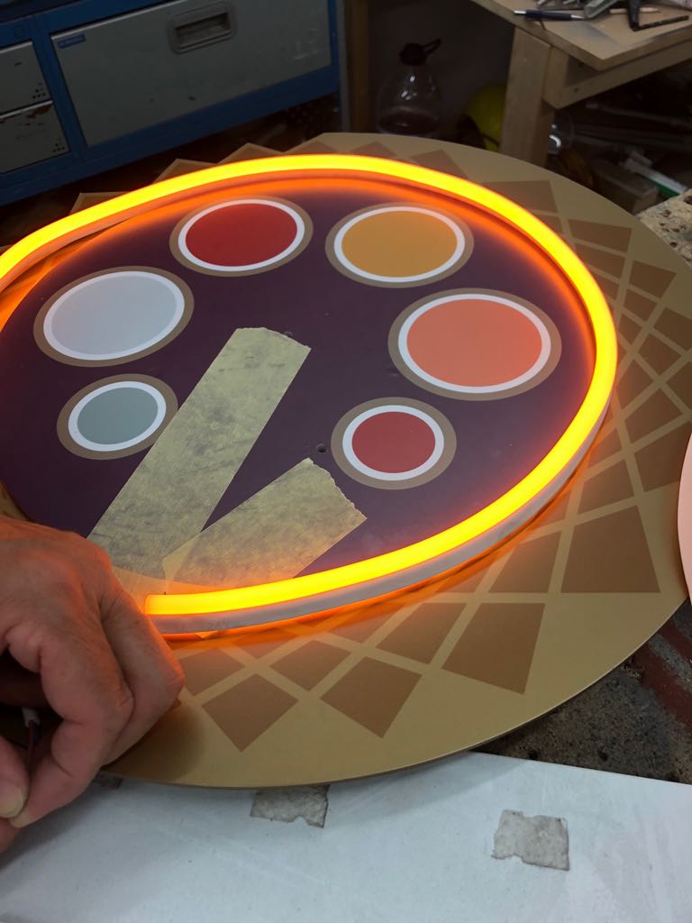 Alway nice to make something a little bit different and this projecting sign is just that. #bespoke #signs #signage #projectingsign #ledneon