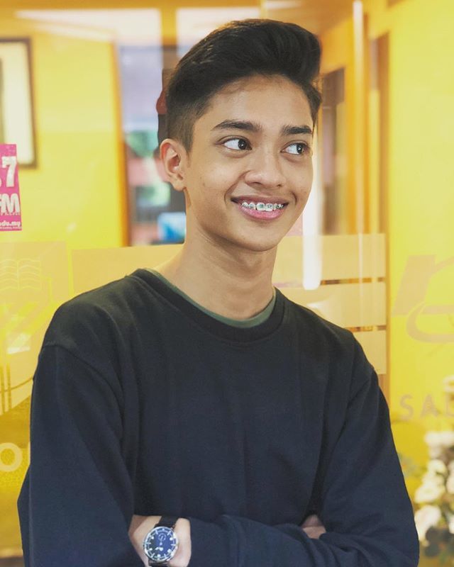 beegoodmusic's tweet photo. Comel tak saya? .
-
@megatrahim_ @megatrahim_ #megatrahim #megathers #sinar #sinarmegatrahim #supportmegatrahim @putrafm907 #putrafm https://t.co/mrBkv8v4eJ https://t.co/aGUT45OOaf
