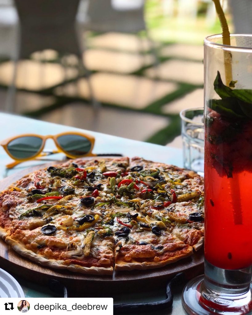 CityXoxo's tweet photo. Follow us on- https://t.co/bDnXRmNU8o 
#Repost @deepika_deebrew with @get_repost
・・・
🍕+🍹 = 🤤
Location- The talking tables
.
.
.
.
#foodporn #goodfood #pizza #instafood #jaipur #cafe #fresh #tbt #Deebrew 🍉 https://t.co/Na7wIQs1vx