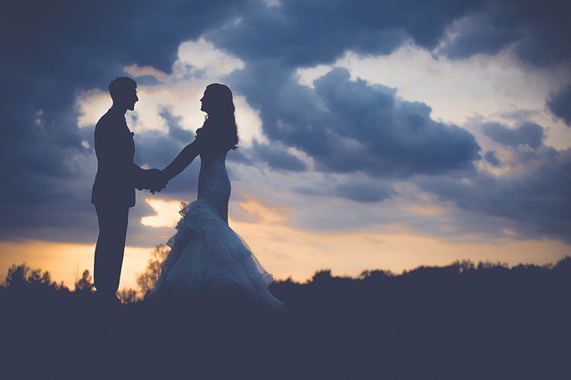 Porque cada uno tenemos nuestra propia historia y ahora queremos escribirla juntos...
💙
#boda #weddding #novios #únicos #enamorados #bodasoriginales #amor #love #instalove #casados #prometidos
