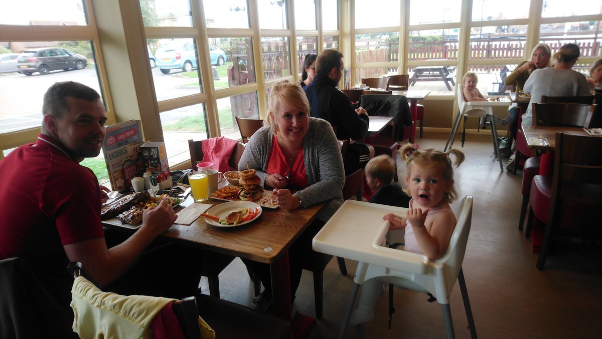 Hartlepool Marina Premier Inn tweet media