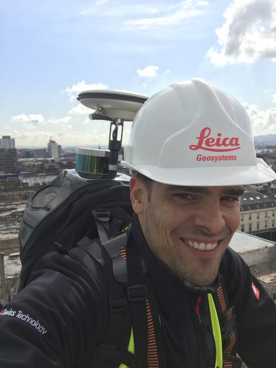 J_Madronal's tweet photo. BackPacking on a CherryPicker
#WearableRealityCapture #PegasusBackPack
#BeyondLimits
@LeicaGeosystems https://t.co/SSyTPqsR2j