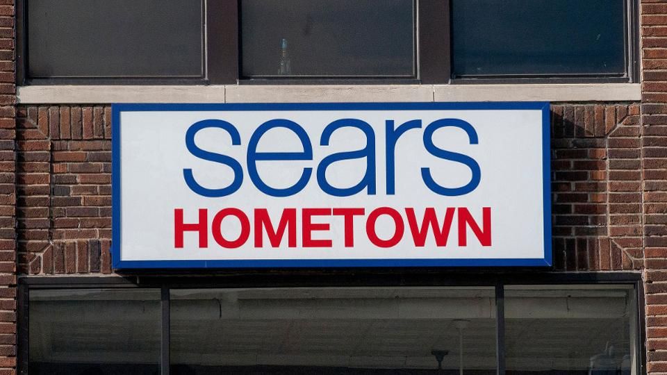 StartUpFayette's tweet photo. https://t.co/wuiif9iYCL
Final Sale: Inside Sears Hometown Stores' War With Its Local Entrepreneurs and what it could mean for you in the future. https://t.co/D3OA4RULqz