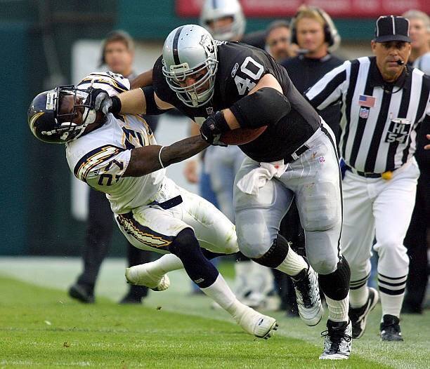 Happy birthday to former Raider He was a bone crusher who always left it all out on the field. 