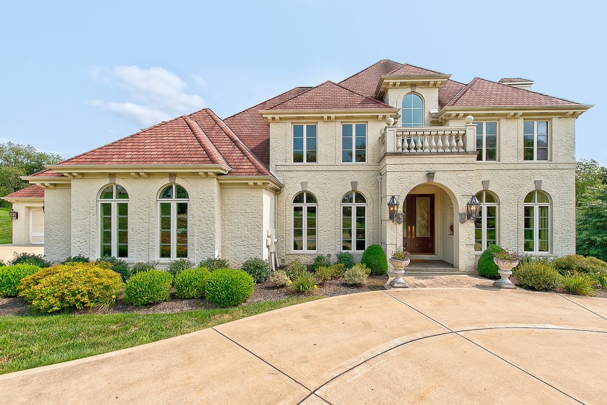 PiattSIR's tweet photo. This elegant estate emits a French-Mediterranean style, boasting stunning finishes and details in every room. Situated on three lush acres in Mars, 108 Carriage Hill Drive is offered for $1,985,000 by @Juliepghrealtor. See more: https://t.co/eiBv0MIKIh   #Pittsburgh #realestate https://t.co/0amD093U6a