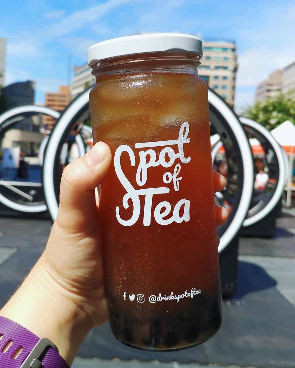 While shopping at our farmers market and trying out our Loop installation, hydrate with a drink from <a href="/drinkspotoftea/">Spot of Tea</a>! They now sell these awesome Spot of Tea reusable jars too! #SpotOfTea #FarmersMarket #LoopDC #CCDC #Freshfarm  #MyDCCool #DowntownDC (📷 credit: <a href="/drinkspotoftea/">Spot of Tea</a>)
