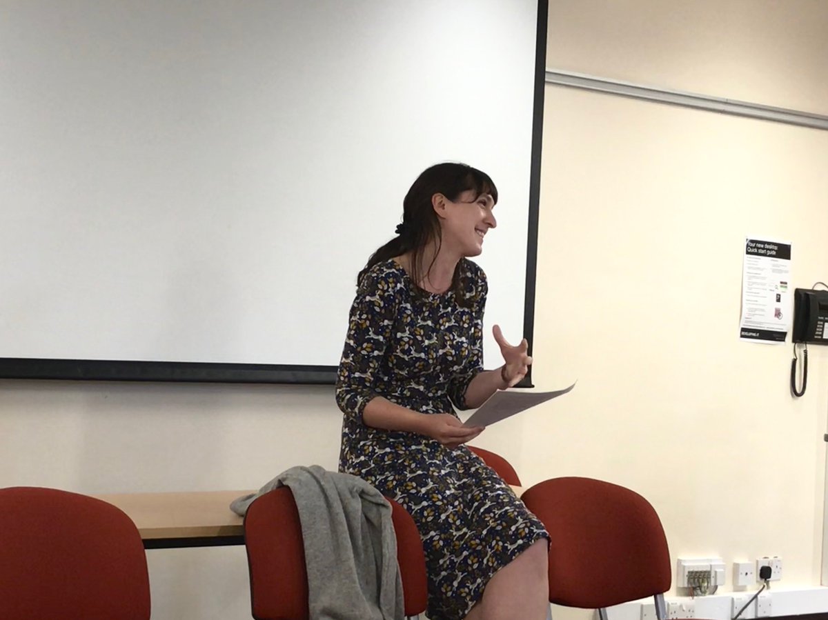 emi_rowe's tweet photo. Now hearing from @JFRushworth on Marcel Proust and Robert Schumann, asking what happens when song appears in the novelistic space and how can we define a song? #sympsound ๐ง https://t.co/KH3tF3CFDG
