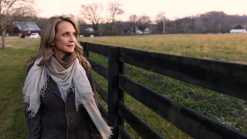 pcalhenry's tweet photo. My beautiful hometown @mtbrookmag and @MadBakes sat down to talk about Joy and BECOMING MRS LEWIS with me, and as every time I talk about her -- a few minutes turned into hours and this happened.. https://t.co/CBWc1pgZo5 @TNZFiction #becomingmrslewis https://t.co/F3A67hWodY