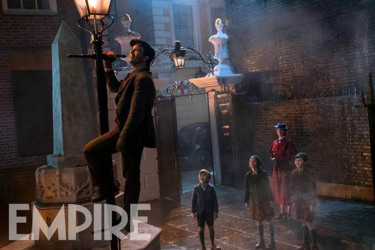 Le Retour de Mary Poppins [Disney - 2018] - Page 8 DmQ84hmU8AAwFs8?format=jpg