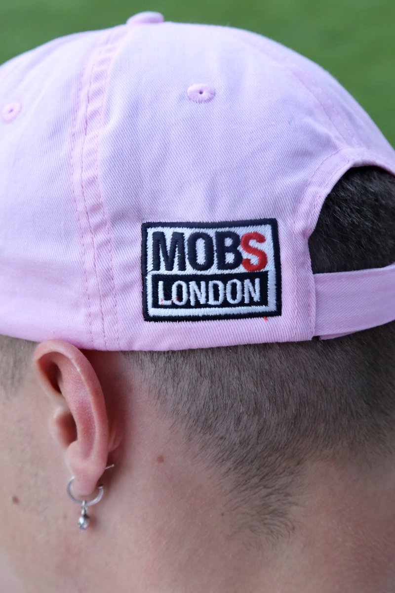 MobsLondon's tweet photo. New Products on line now ! Caps / Tees / sweats and hoodies #pink #teenagers #gifts  #uni #student https://t.co/GBM8BQkhUQ https://t.co/HbZ9yRCeH9
