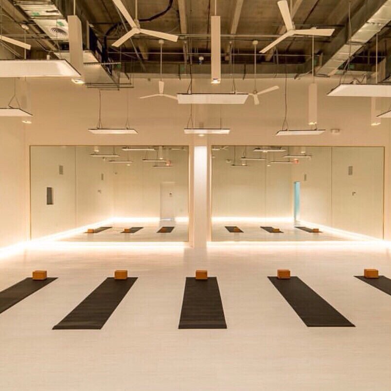 SOLYOGAFlorida's tweet photo. Long weekend detox coming right up! Meet us on the mat for a juicy, infrared-infused sweat that’ll have you looking and feeling just fine https://t.co/L28YXknvGH