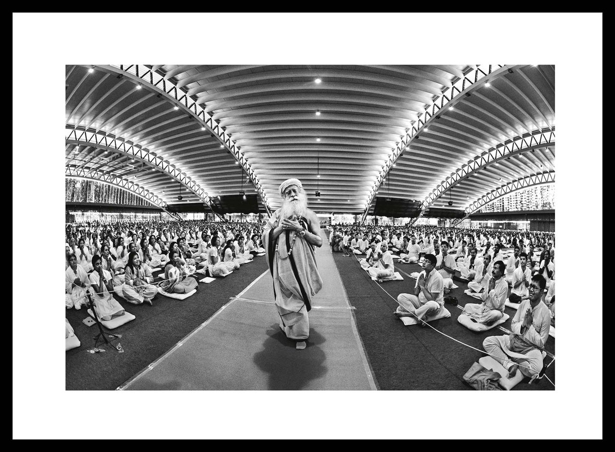 SadhguruJV's tweet photo. The photographic magic captured by the Master of Craft Raghu Rai has unfolded fully as a book. A classic piece of work by a passionate being. -Sg https://t.co/zT00OSNv9Z