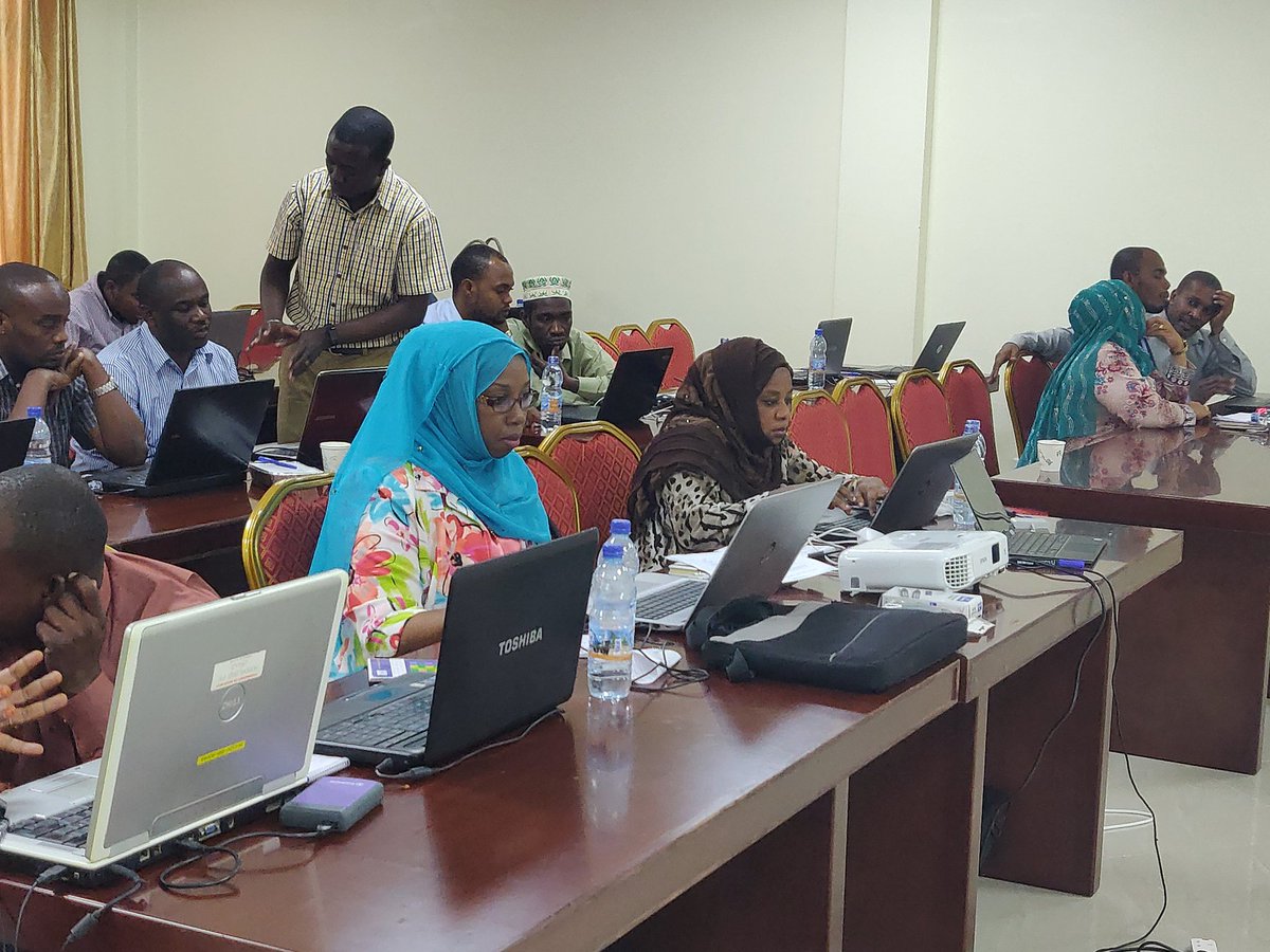 Delivering @ContactPARIS21 #ADAPT #V1_1 hands on session during #ADAPT technical workshop at #OCGS Zanzibar
#DataRevolutionTZ #SDGs #DataEcosystem #DataRoadmap