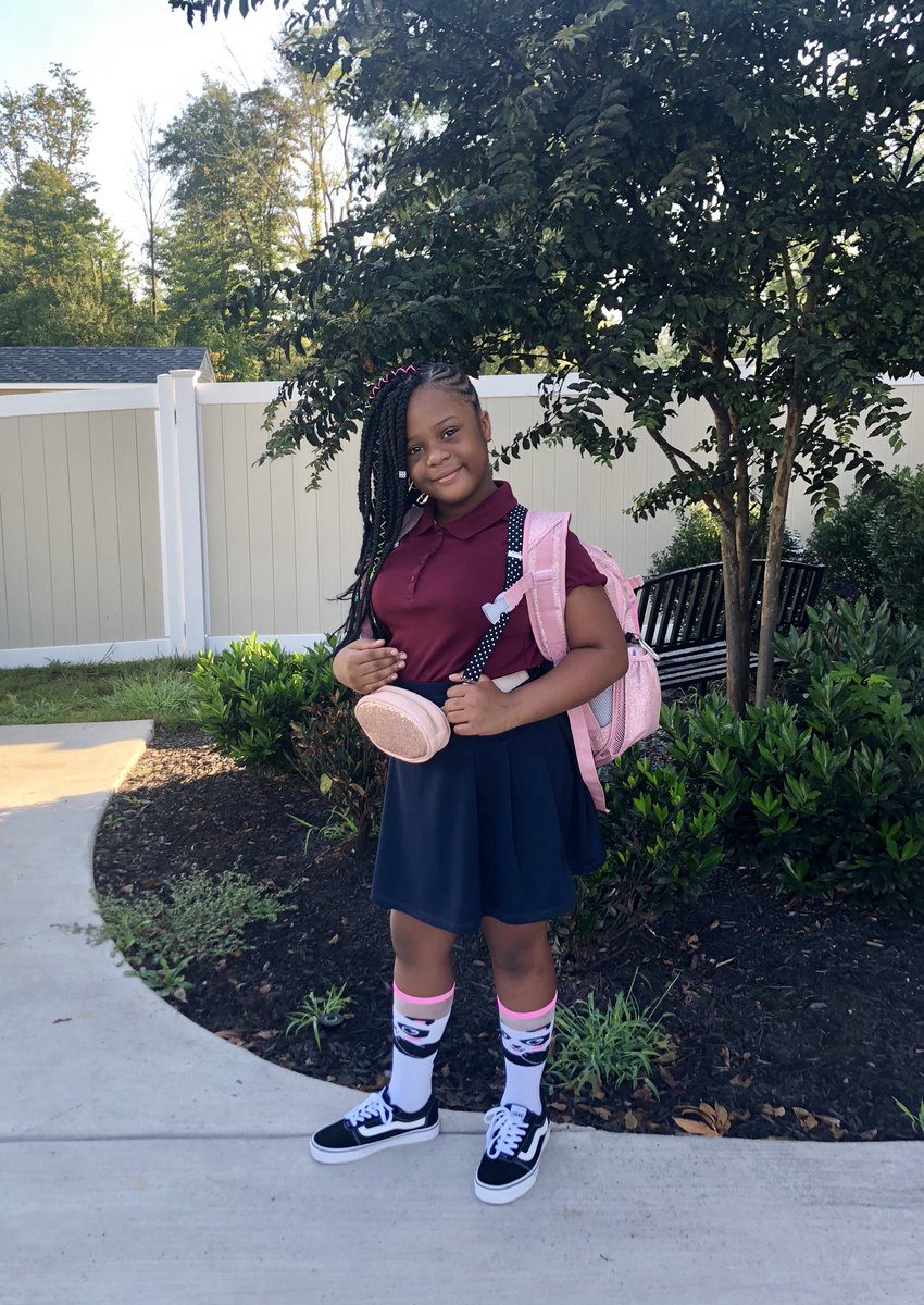 trellmaria's tweet photo. Ki Kiβs First Day of School! #FOX5FirstDay https://t.co/feu2t1QCxT