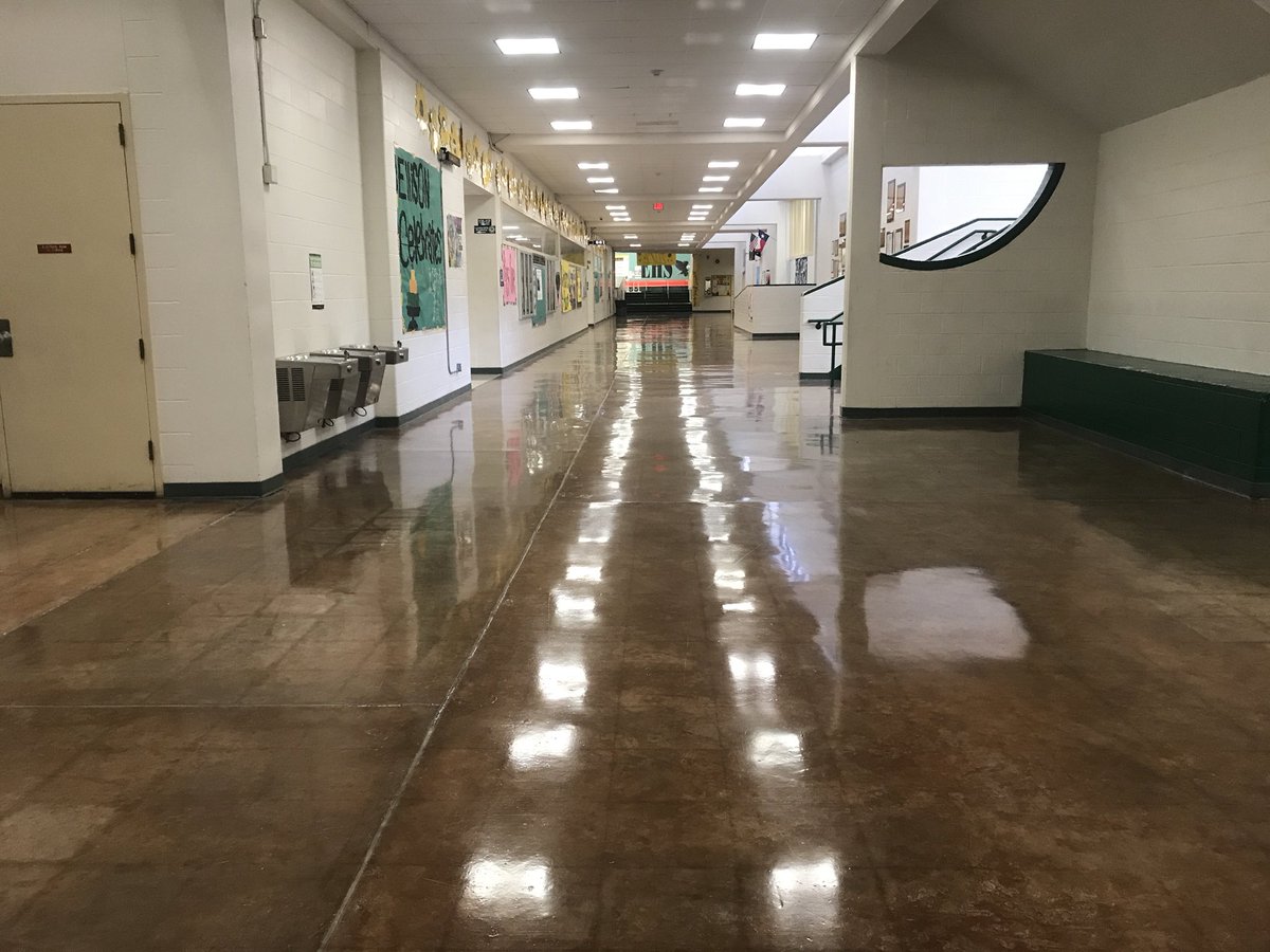 EHSPrincipal's tweet image. Ready for another day! #ownyourlearning