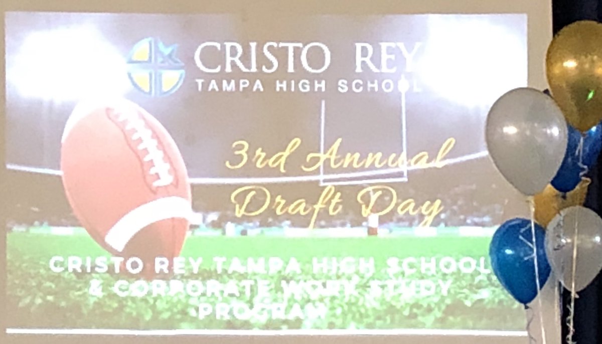 cristoreytampa's tweet photo. It’s all cheers for our students and #CorporateWorkStudyPartners today at #DraftDay2018 #CRTProud @BayCare @BST @NativityBrandon @StepUp4Students @nlctb @HNTBCorp https://t.co/IWqG2lZMUX