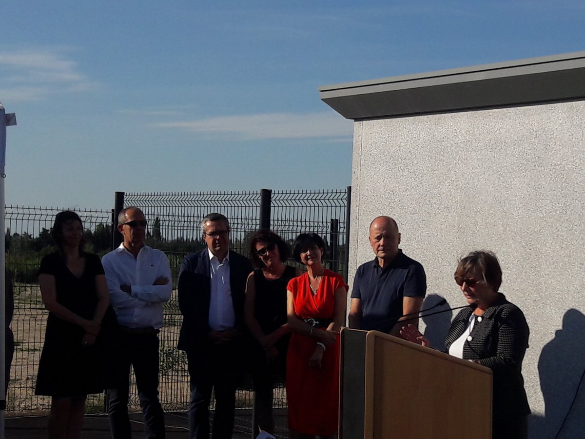 Prefet84's tweet photo. [#urbanisme] Inauguration de l'#airedaccueil des #gensduvoyage de @cavaillon lundi 3 septembre 2018 en présence de D. Conca, sous-préfète d'Apt, et E. Basso, sous-préfète chargée de la ville et #GerardDaudet 
#social #Habitat #securite https://t.co/6vRmoYSa68