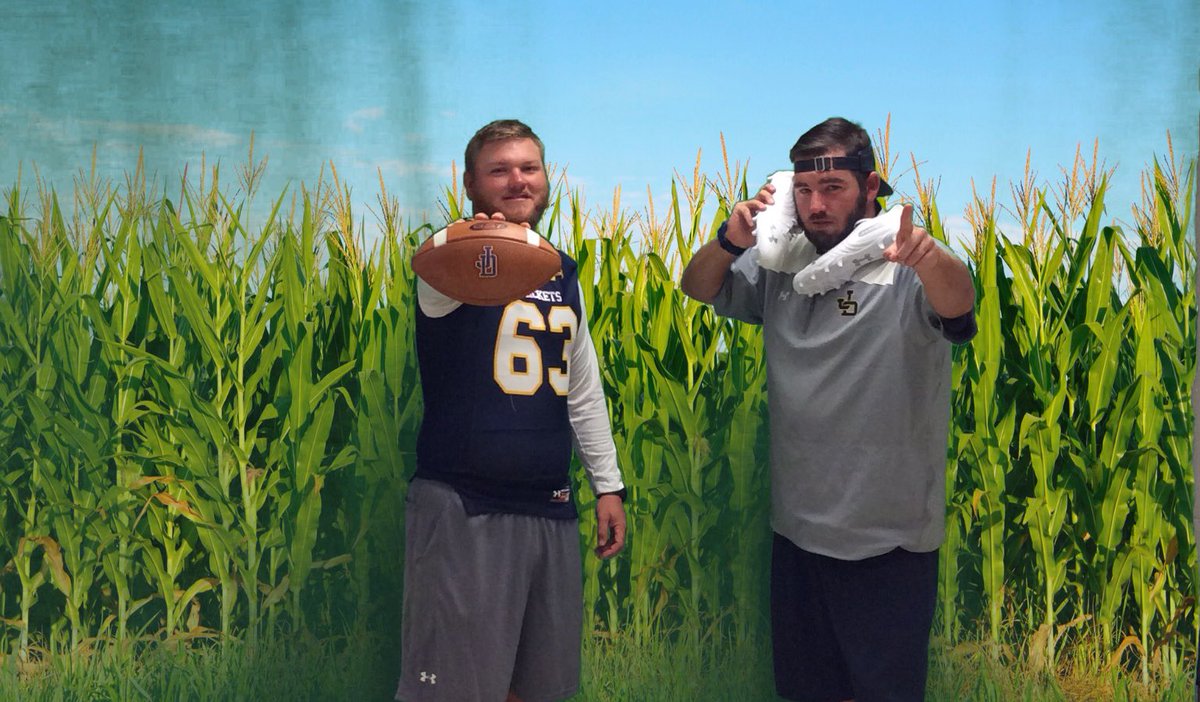 StephanieRush18's tweet photo. #growthecorn #jdcstech #gus https://t.co/cvCfl4jvhS