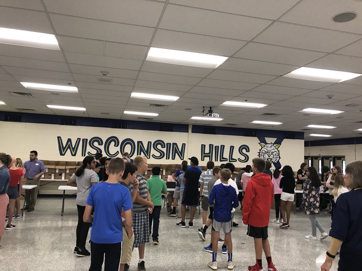 Wisconsin Hills Middle School On Twitter 7th Grade Is All Moved In And Ready For Success