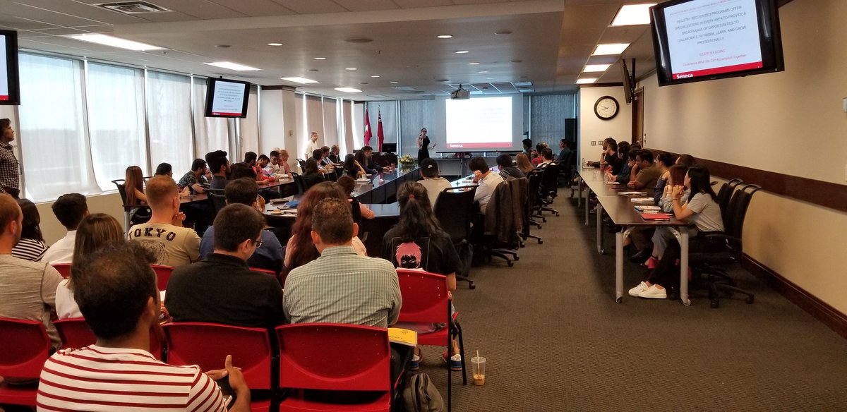 TheresaSeto's tweet photo. Welcome back! BMK/MKM/SMM Grad Cert orientation happening now. #BacktoSchool #orientation2018 @SenecaCollege @SenecaMarketing @SenecaBusiness @SenecaComms https://t.co/XNXNyfdki3