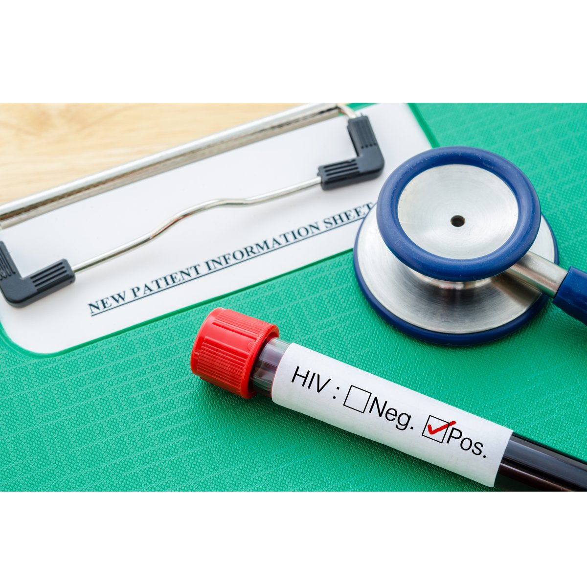 Plushealth_info's tweet photo. Preliminary data from @PHE_uk show late #HIV diagnoses is a big concern https://t.co/RfgkAhNTM5

Lots of support &amp; lived experience shared by members  on @myHIVorguk forum about treatment &amp; care for those people diagnosed late. #OnlinePeerSupport can help
https://t.co/htQWIPg9gH https://t.co/AG6oSC1qNB