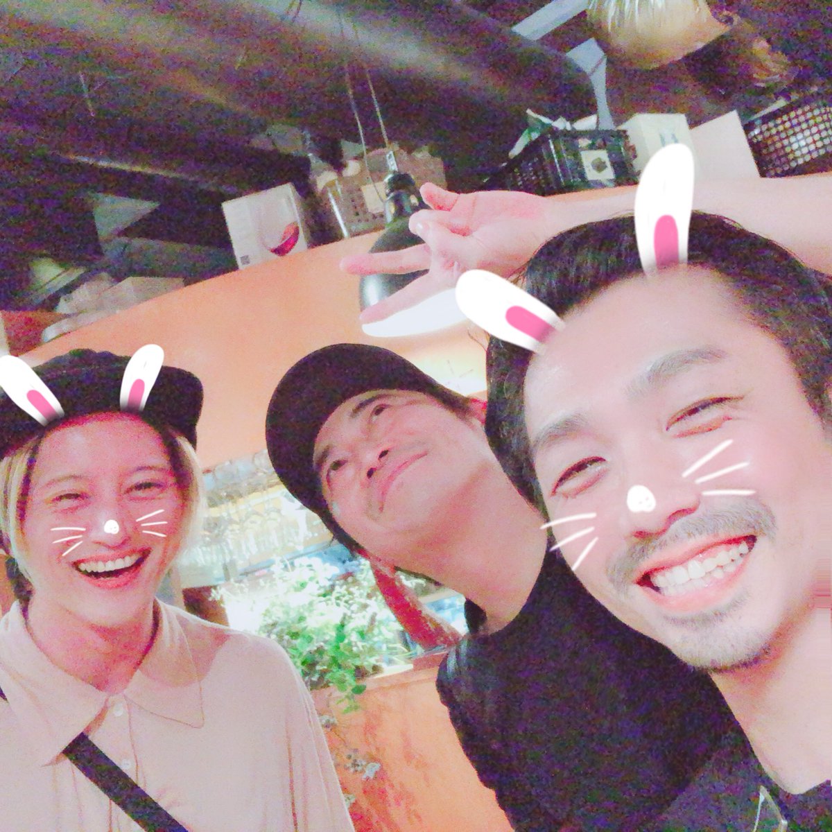 マシータ ドラムのひと ただ今リモート 録音うけたまわり中 昨日は 萩原聖人さんが出演されている舞台 死神の精度 7days Judgement を見に行ってきたよ 萩原さんとlego Big Morlヒロキと俺で 萩原さんだけウサちゃんになって マシータ ドラムのひと ただ今リモート 録音うけたまわり中 昨日は 萩原聖人さんが出演されている舞台 死神の精度 7days Judgement を見に行ってきたよ 萩原さんとlego Big Morlヒロキと俺で 萩原さんだけウサちゃんになって