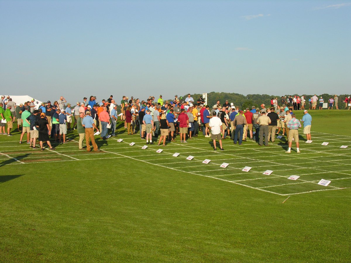 UTturfgrass's tweet photo. THANK YOU to the 500+ green industry professionals who came out to support our Turf & Ornamental Field Day last week. It is always a pleasure to share our latest turfgrass and ornamental research with you. #UTTurfFD18 #TNturf @TnTurfAssoc @TennesseeGCSA @turfnet https://t.co/Y54mAzHf0o