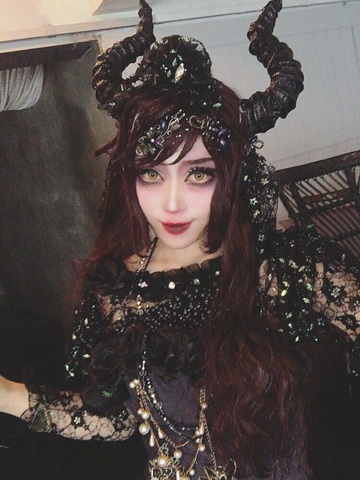 Twitterのコスプレ画像23