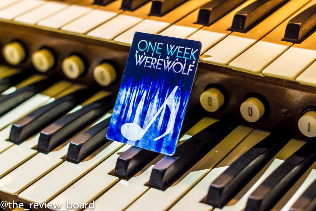 beziergames's tweet image. One week, one mansion, and a whole lot of betrayal! 

#OneWeekUltimateWerewolf releases at Essen this year - can you find the werewolves, or will you end up as a tasty were-snack?

📷: instagram.com/the_review_boa…