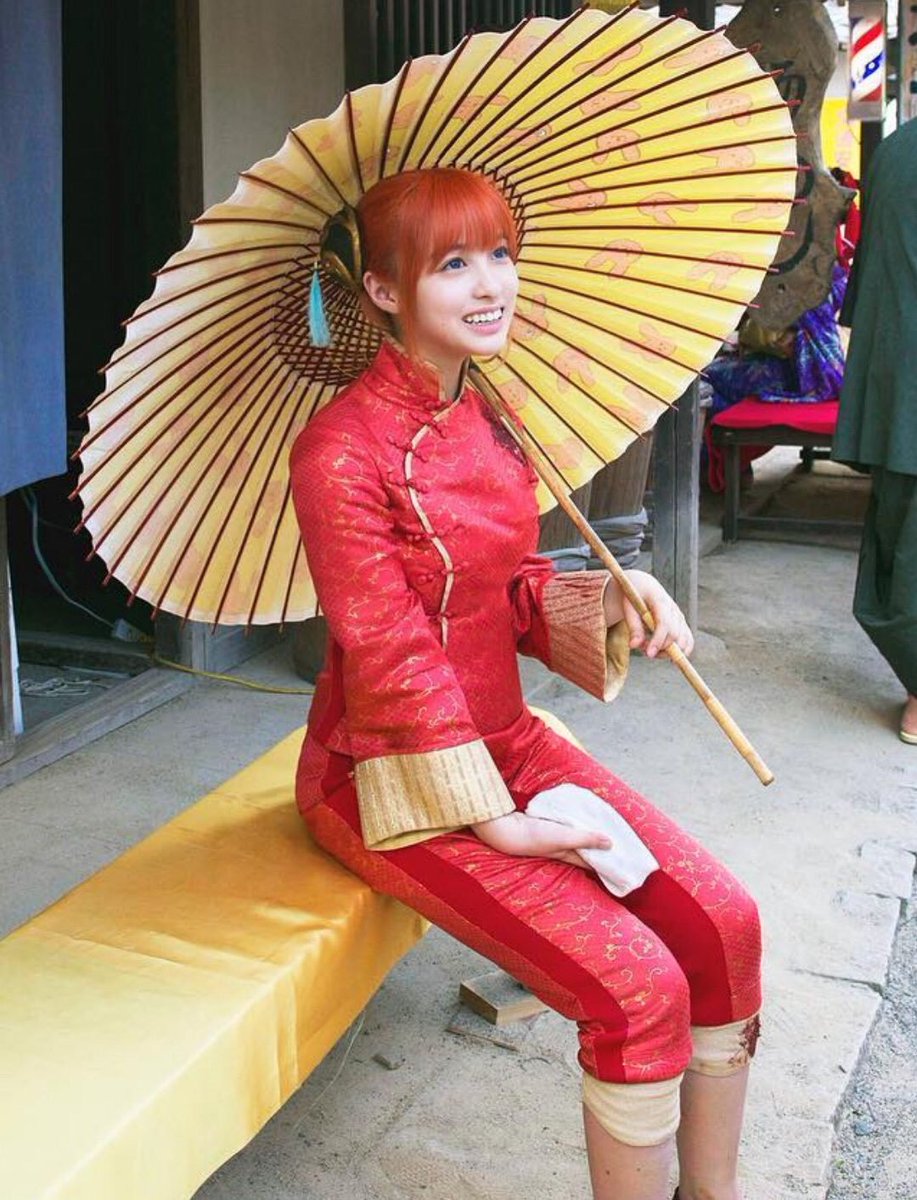 かめ吉 髪型をマネしたいキャラは トップは 銀魂 の 神楽 お団子頭が可愛くて髪色も綺麗だから という理由のほか 橋本環奈ちゃんがやっていて可愛かったから と実写映画版でのキュートな姿を評価する意見も アニメアニメ T Co