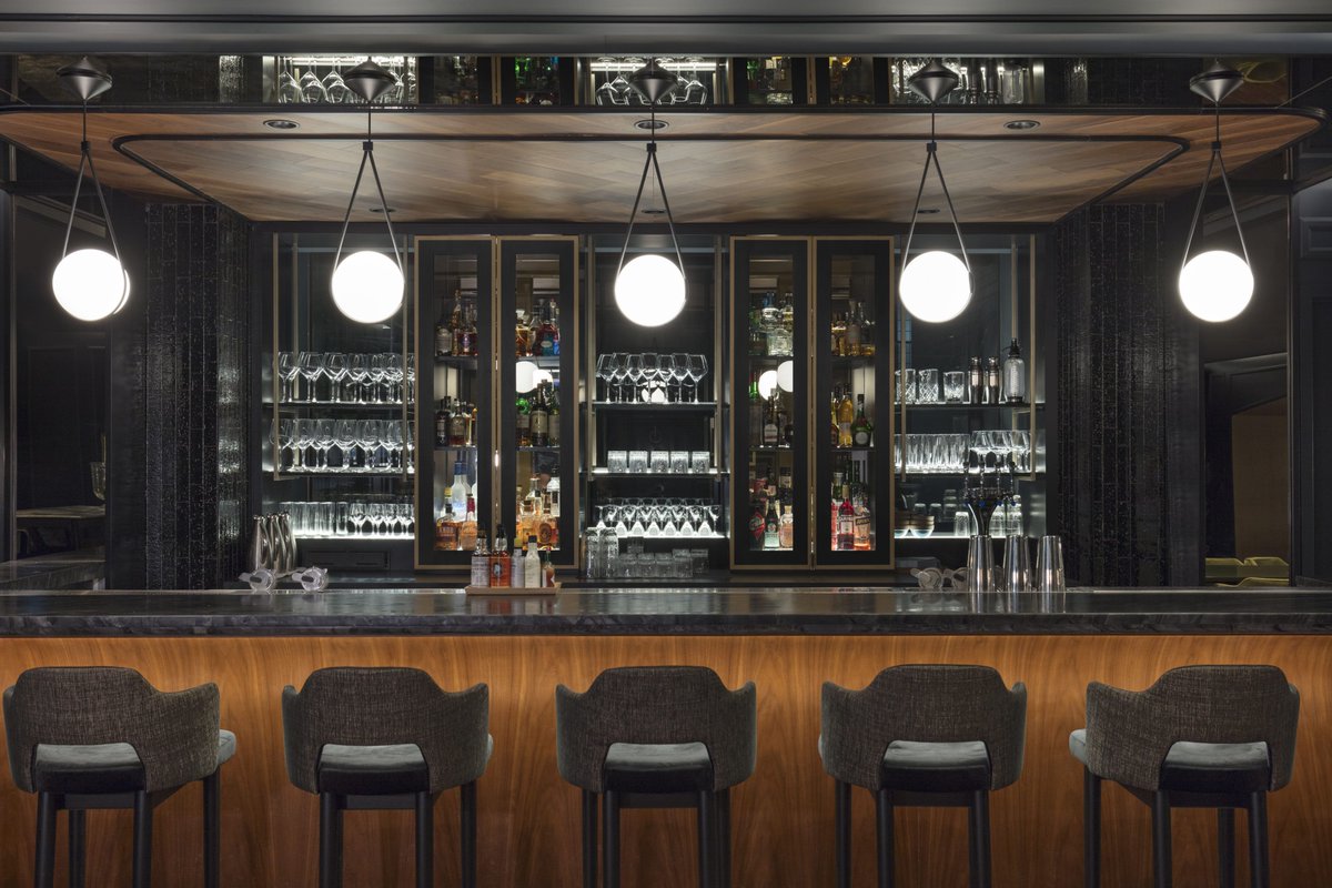 theanndorehouse's tweet photo. One of Toronto’s trendiest destinations to whet your whistle just so happens to be located in our House https://t.co/zBZB3i9oRW
#DrinksTO
#Cocktail https://t.co/lWei2gcfau