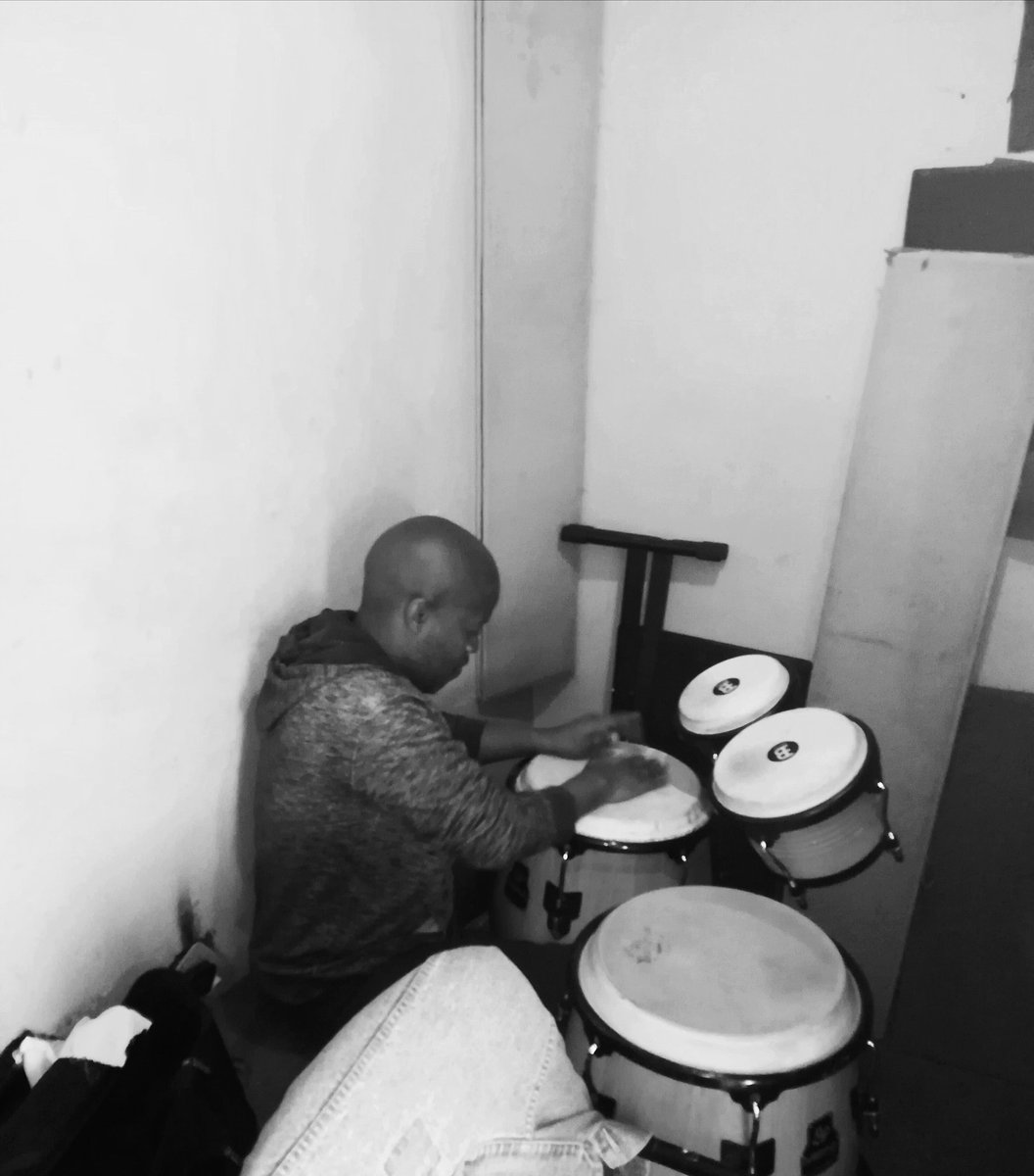 KEEPING IT IN THE FAM ON THE NEXT ONE #ExpensiveMusic 🔥🔥🤞😭😭 @SibekoBusisiwe2 &amp; Gama Sibeko <a href="/Toto_Mtobo/">Toto Mtobo</a>