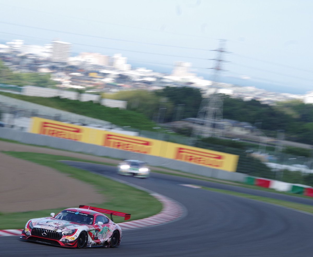 highlows69's tweet image. 祝鈴鹿8耐4連覇！影響受けてヤマハのr25に乗ってます。バイクと風景、バイクと電車など楽しい写真撮るのが好きです。モータースポーツでは、F1、スーパーGT.スーパーフォーミュラ、motogp見てます。バンドはハイロウズとJITTERIN'JINNが好き。ほんまっスカでトロンボーン吹いてます。