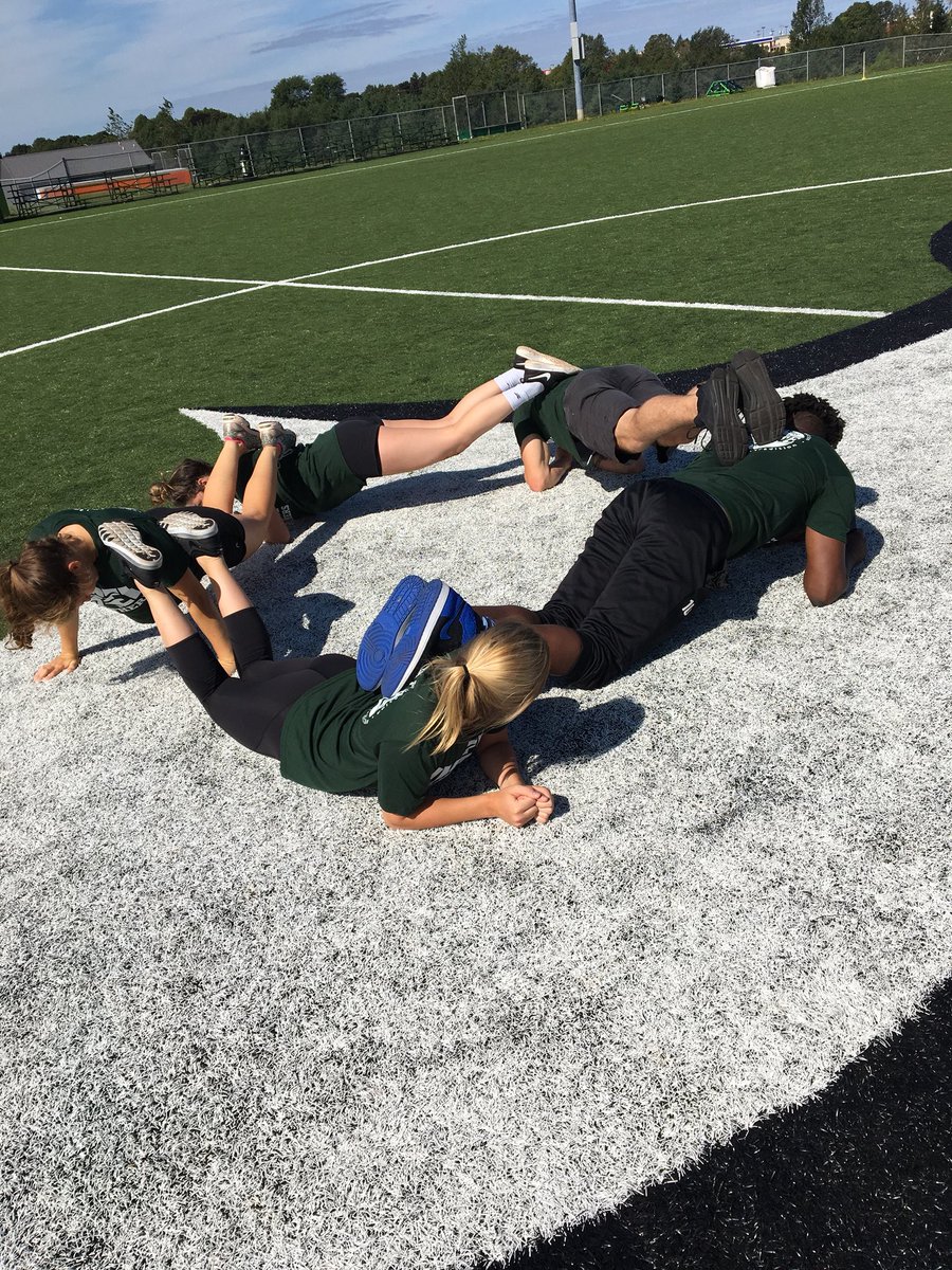 hannahjohnst0nn's tweet photo. #pc2018 #hulaplank #7r https://t.co/lw221oLnYg