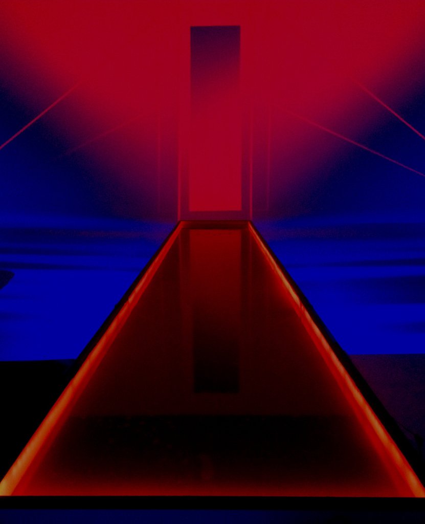 motestudio's tweet photo. Set Design and Full immersive projection for Black Mountain. 7mt. of blood in a pool and 20k lumens can make quite a thing.
Art Direction by @Davide Luciani in collaboration with @Chloeguerbois and @AndreaFamilari.
#motestudio #artdirection #setdesign #installation https://t.co/qXMGlDVb7h